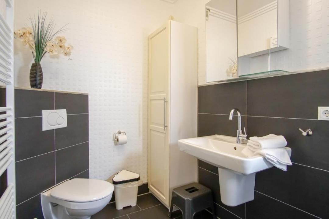 Strandhotel-Heiligenhafen-Wohnung-120-Wellenreiter-Typ-Ii Экстерьер фото
